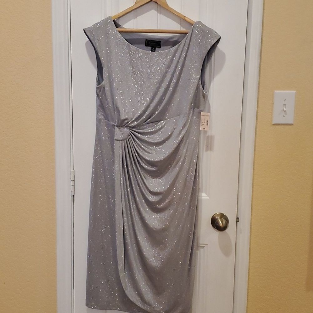 Dressbarn Collection Metallic Shinny Dress Size 16 - Picture 2 of 8